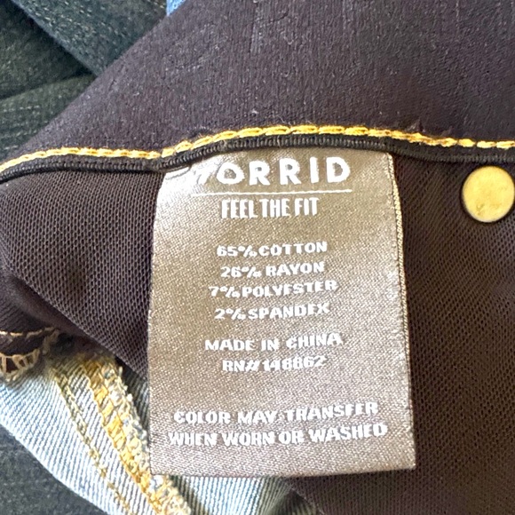 Torrid Distressed Blue Skinny Jeans – Plus Size - Picture 5 of 5